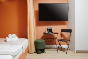 Old Town Capsule: 1-min to Piata Sfatului