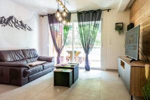 Appartement Neuf à 50 m du Télécabine Prorel 4 personnes box ski et garage privé