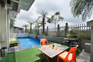 4BHK Pool Villa 2 in Lonavala by VLove Homes