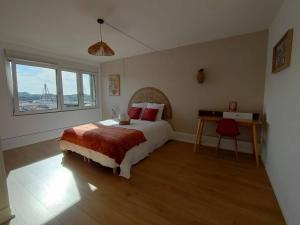 Appartements Grand appartement L-Helice - Vue port- 4 Chambres : photos des chambres