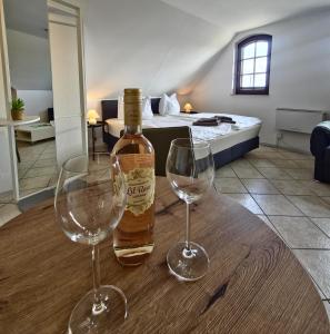 Fischstübchen Neeberg Apt 1 – Wald und Wiese