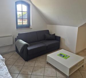 Fischstübchen Neeberg Apt 1 – Wald und Wiese