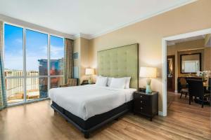 No Resort Fee Penthouse Balcony & Free Valet