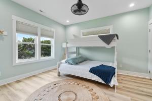 2 Family Coastal Escape