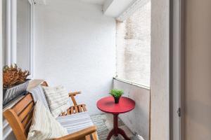 Piwarskiego by VAYA STAYS