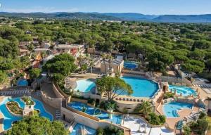 Campings Mobilhome 3 chambres 2 salles de bains : photos des chambres