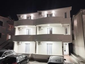 Dino Apartments Dobre Vode