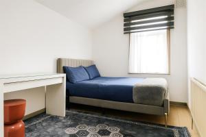 Entire 3 Bedroom Home With Garden In London