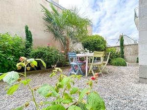 Appartements Studio lumineux avec jardin commun a Tours : photos des chambres