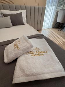 Mia Queens Apartments