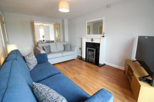 Luxury Riverside Living