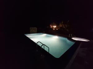 Kattegadde Homestay by Dazzle Destinations - Swimming Pool and Rooms with Private Balcony