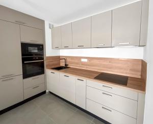 Appartements Lumineux, terrasse cosy et parking prive inclus : photos des chambres
