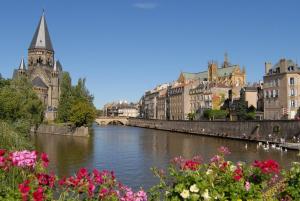 Appartements Lumineux, terrasse cosy et parking prive inclus : photos des chambres