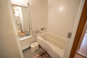 和居 橘 静かな住宅街に建つモダンな広々一軒家