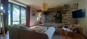 Maisons de vacances Longere entre mer et campagne avec piscine : photos des chambres