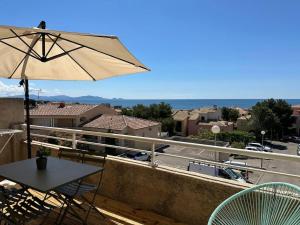 Appartements FIDJI - Studio vue sur mer avec piscine : photos des chambres