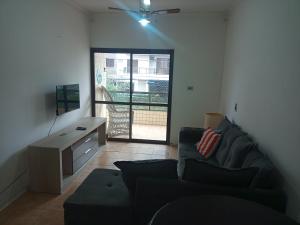 Apartamento no Guarujá-SP 8min andando até a praia