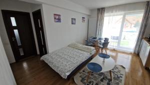 Ap CALAS No1 2A, AC, Free Parking