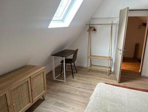Maisons de vacances Belle Maison Honfleuraise 10-14 pers piscine : photos des chambres