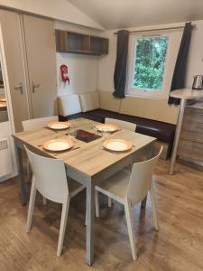 Campings Cottage au camping Le Ried - Proche Europa Park : photos des chambres