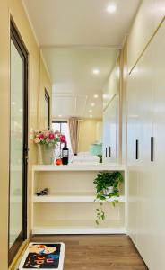 T98 Luxury Home - View City