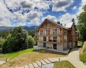 Orlik Private Apartment - z widokiem na Śnieżkę, blisko tras turystycznych i wyciągów