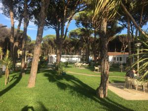 Apartment with garden, Marea Resort, Golem, Qerret