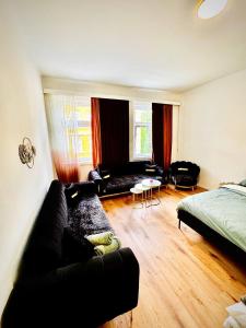 Cozy Apartment in Märzstraße Area MZ37