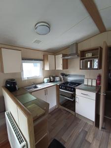 The Green - Summer Breeze