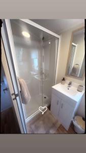 Sundaes caravan rental