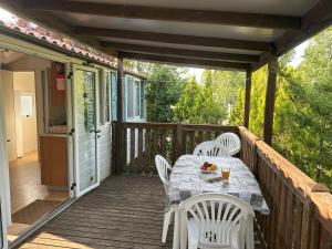 AdriaCamp Mobile Homes Rosapineta