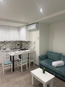 Greis Apartments 3