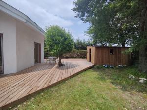 Appartement avec jardin à Saint Jean dIllac