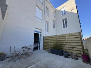 LÉcrin Vert - rez de chaussé - idéalement situé - terrasse