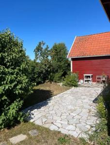 Summer Home with Private Garden