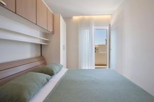 sunny apartments