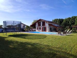 Maisons de vacances Maison familiale 6 chambres : photos des chambres