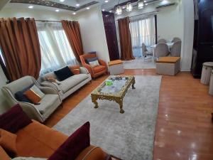 Hotel apartment in Mohandessin, bargain price