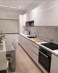 Seixal Twilight view room1