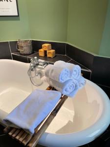 Mas des Alpilles au cœur de la nature avec piscine