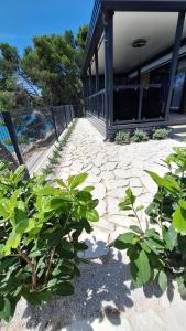 Rosemary seaview luxury MH Mary