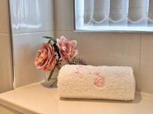 Spacious Home for Workers & Families - Quiet area