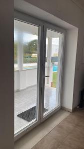 Lagoa and Sea - South Lisbon