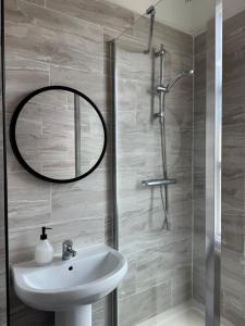 Bright East Dulwich Apartment