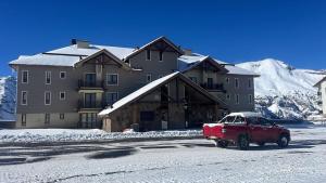 Valle Nevado 2D2B Valle de Condores 1 Walkable On Slope