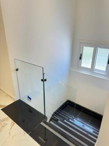 Vibزيارة لا تنسي في مارينا العلمين 3 غرف نوم مكيف بالكامل