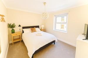 Stunning 5 bed house in enviable location