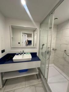 Orbi City 2 room с прекрасным видом на море и горы