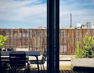 Cocoon 6p, Terrace with Eiffel Tower & Seine View